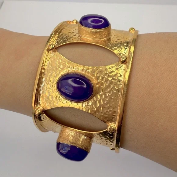 Purple Natural stone gold plated cuff - Picture 1 of 7